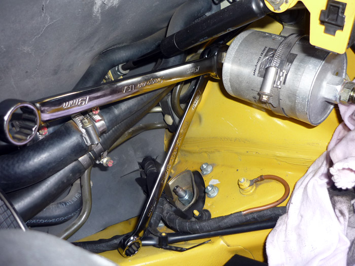 Porsche 993: How to Replace Fuel Filter | Rennlist | Porsche 914 Fuel Filter | | Rennlist